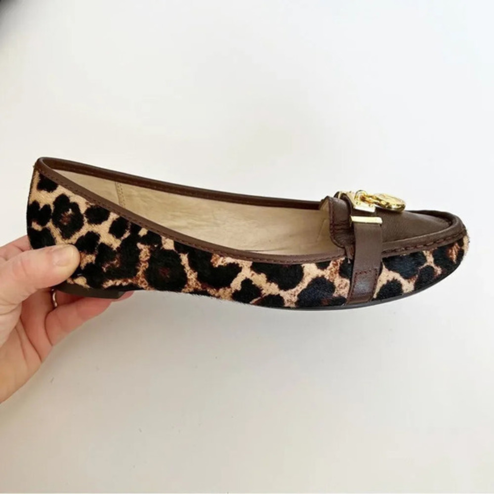 MICHAEL Michael Kors Size 7 Leopard Calf Hair Leather Loafers Logo Hardware MK - Picture 2 of 11